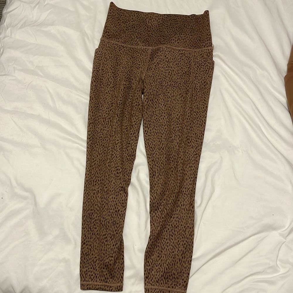 NWT Athleta Salutation 7/8 Tight